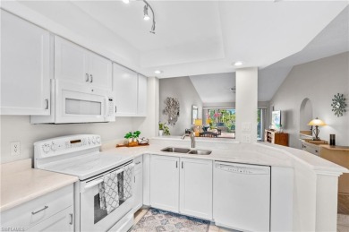 This tastefully updated 2-bedroom, 2-bath condo is located in on Royal Palm Golf Club in Florida - for sale on GolfHomes.com, golf home, golf lot