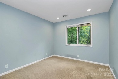 Welcome to this spacious 5-bedroom, bathroom home in the gated on River Hills Country Club in South Carolina - for sale on GolfHomes.com, golf home, golf lot