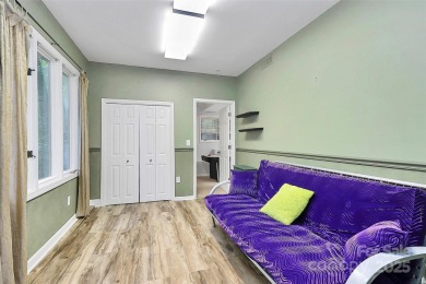 Welcome to this spacious 5-bedroom, bathroom home in the gated on River Hills Country Club in South Carolina - for sale on GolfHomes.com, golf home, golf lot