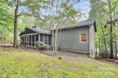 Welcome to this spacious 5-bedroom, bathroom home in the gated on River Hills Country Club in South Carolina - for sale on GolfHomes.com, golf home, golf lot