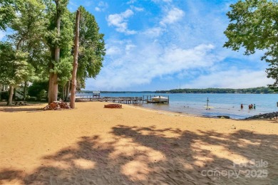 Welcome to this spacious 5-bedroom, bathroom home in the gated on River Hills Country Club in South Carolina - for sale on GolfHomes.com, golf home, golf lot