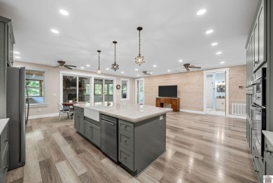 Gorgeous Custom-Built One-Owner Home with nearly 5,000 sq ft and on Arrowhead Golf Club in Kentucky - for sale on GolfHomes.com, golf home, golf lot