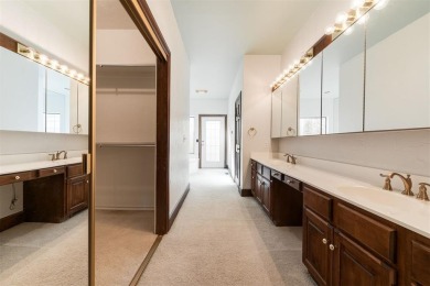 Welcome to the definition of relaxation and comfort at 607 on Oak Tree National Golf and Country Club in Oklahoma - for sale on GolfHomes.com, golf home, golf lot