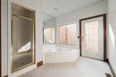 Welcome to the definition of relaxation and comfort at 607 on Oak Tree National Golf and Country Club in Oklahoma - for sale on GolfHomes.com, golf home, golf lot