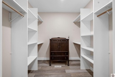 Gorgeous Custom-Built One-Owner Home with nearly 5,000 sq ft and on Arrowhead Golf Club in Kentucky - for sale on GolfHomes.com, golf home, golf lot