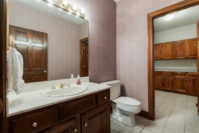 Welcome to the definition of relaxation and comfort at 607 on Oak Tree National Golf and Country Club in Oklahoma - for sale on GolfHomes.com, golf home, golf lot