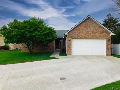 Immaculate and lovingly cared for home featuring 3 bedrooms and on Maple Lane Golf Club in Michigan - for sale on GolfHomes.com, golf home, golf lot