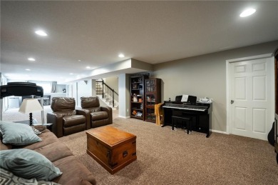 Welcome to this beautifully updated home in a desirable golf on Links Golf Course in Kansas - for sale on GolfHomes.com, golf home, golf lot