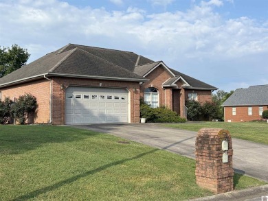 Ever wanted to live in a Golf Course Subdivision?  Now is your on Arrowhead Golf Club in Kentucky - for sale on GolfHomes.com, golf home, golf lot
