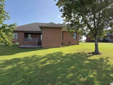 Ever wanted to live in a Golf Course Subdivision?  Now is your on Arrowhead Golf Club in Kentucky - for sale on GolfHomes.com, golf home, golf lot