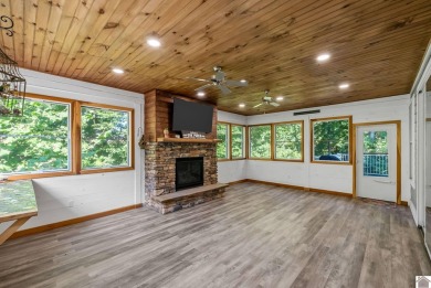 Gorgeous Custom-Built One-Owner Home with nearly 5,000 sq ft and on Arrowhead Golf Club in Kentucky - for sale on GolfHomes.com, golf home, golf lot