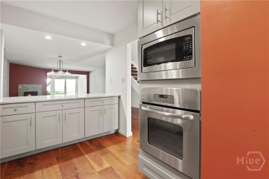 Welcome to this beautifully renovated 2 bed, 2.5 bath townhome on The Landings Club - Oakridge in Georgia - for sale on GolfHomes.com, golf home, golf lot