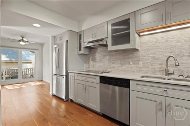 Welcome to this beautifully renovated 2 bed, 2.5 bath townhome on The Landings Club - Oakridge in Georgia - for sale on GolfHomes.com, golf home, golf lot