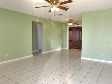 Under contract-accepting backup offers. FRESHLY PAINTED 2/11/25! on Mainlands Golf Club in Florida - for sale on GolfHomes.com, golf home, golf lot