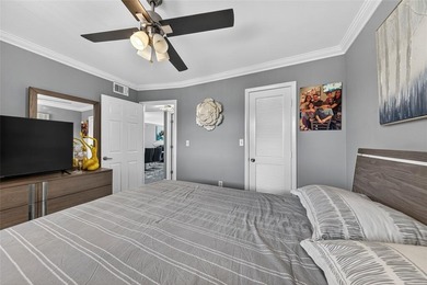 Beautifully renovated 2-bed, 2-bath condo located in the on Sunrise Lakes Phase III in Florida - for sale on GolfHomes.com, golf home, golf lot