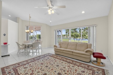 Beautiful 3 bedroom, 2 bath single family home situated on a on  in Florida - for sale on GolfHomes.com, golf home, golf lot