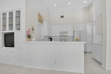 Beautiful 3 bedroom, 2 bath single family home situated on a on  in Florida - for sale on GolfHomes.com, golf home, golf lot