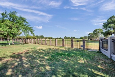 LOVELY UPDATED PROPERTY SITUATED ON THE GOLF COURSE (8 EAST on Green Tree Country Club in Texas - for sale on GolfHomes.com, golf home, golf lot