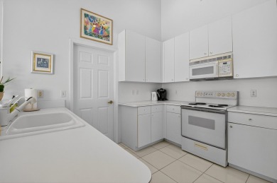Beautiful 3 bedroom, 2 bath single family home situated on a on  in Florida - for sale on GolfHomes.com, golf home, golf lot