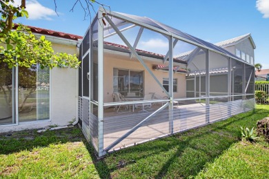 Beautiful 3 bedroom, 2 bath single family home situated on a on  in Florida - for sale on GolfHomes.com, golf home, golf lot