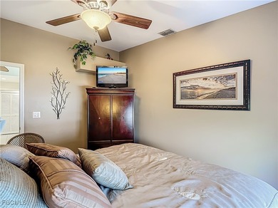 Welcome golfers to sought-after Herons Glen Golf & Country Club on Herons Glen Golf and Country Club in Florida - for sale on GolfHomes.com, golf home, golf lot