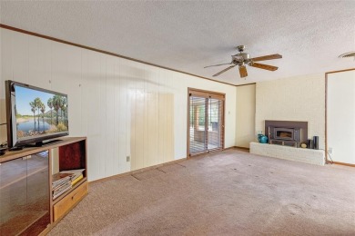 Cozy 3 Bed, 2 Bath home in a great location.  Walking distance on Wright Park Municipal Golf Course in Texas - for sale on GolfHomes.com, golf home, golf lot