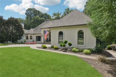 An Exceptional Renovated Estate on the 6th Hole of Polo Golf on Polo Golf and Country Club in Georgia - for sale on GolfHomes.com, golf home, golf lot