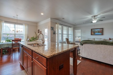 Beautifully maintained 3 bedroom/2 bathroom home with a new gas on River Falls Plantation in South Carolina - for sale on GolfHomes.com, golf home, golf lot