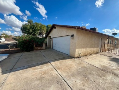 NO HOA! This lovely spacious home is located in a very desirable on Chaparral Golf and Country Club in Arizona - for sale on GolfHomes.com, golf home, golf lot