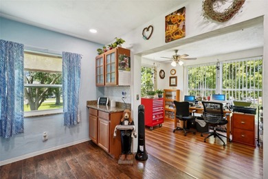 No snow here, just gorgeous sunshine! FEE SIMPLE BUILDING!-END on On Top Of The World Golf Course in Florida - for sale on GolfHomes.com, golf home, golf lot