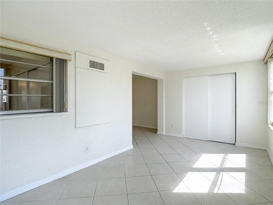 Clearwater - On Top of The World - This 1100 sq ft 2 bedroom, 2 on On Top Of The World Golf Course in Florida - for sale on GolfHomes.com, golf home, golf lot