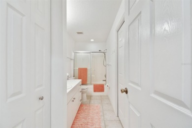 This 3 bedroom 2 bath villa has many upgrades and shows like a on Terra Ceia Golf and Country Club in Florida - for sale on GolfHomes.com, golf home, golf lot