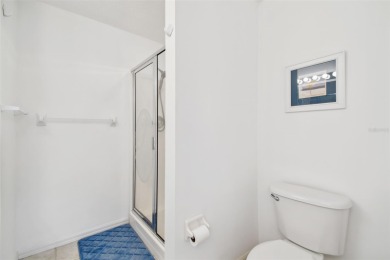 This 3 bedroom 2 bath villa has many upgrades and shows like a on Terra Ceia Golf and Country Club in Florida - for sale on GolfHomes.com, golf home, golf lot