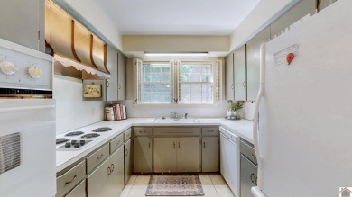 First time on the market! This one-owner timeless craftsman home on Oaks Country Club in Kentucky - for sale on GolfHomes.com, golf home, golf lot