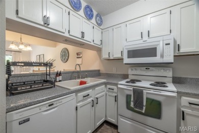 LAKE ASPEN!! 2 bedroom/2bath condo overlooking 150 Lake Aspen on Innsbrook Resort Golf Course in Missouri - for sale on GolfHomes.com, golf home, golf lot