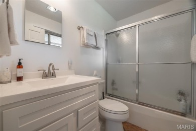 LAKE ASPEN!! 2 bedroom/2bath condo overlooking 150 Lake Aspen on Innsbrook Resort Golf Course in Missouri - for sale on GolfHomes.com, golf home, golf lot