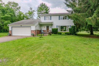Wonderful original owner colonial ready for a new generation to on Fowlers Mill Golf Course in Ohio - for sale on GolfHomes.com, golf home, golf lot