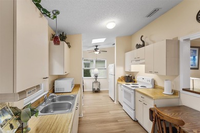 NEW IMPROVED PRICE !!  Welcome home to this beautifully on El Diablo Executive Golf Course in Florida - for sale on GolfHomes.com, golf home, golf lot