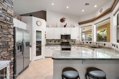 Attractive Single Level Home in Central Prescott. Prescott Lakes on Prescott Lakes Golf and Country Club in Arizona - for sale on GolfHomes.com, golf home, golf lot