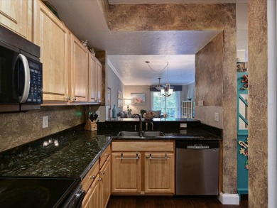 Under contract-accepting backup offers. Priced to Sell! An on The Meadows Golf and Country Club in Florida - for sale on GolfHomes.com, golf home, golf lot