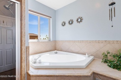 Attractive Single Level Home in Central Prescott. Prescott Lakes on Prescott Lakes Golf and Country Club in Arizona - for sale on GolfHomes.com, golf home, golf lot