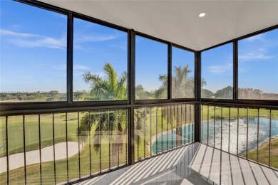 LUXURY LIVING AT ITS FINEST! This renovated 1-bed, 1.5-bath on Hollybrook Golf and Tennis Club  in Florida - for sale on GolfHomes.com, golf home, golf lot