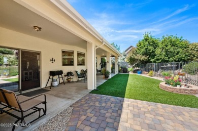 Attractive Single Level Home in Central Prescott. Prescott Lakes on Prescott Lakes Golf and Country Club in Arizona - for sale on GolfHomes.com, golf home, golf lot