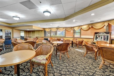 LUXURY LIVING AT ITS FINEST! This renovated 1-bed, 1.5-bath on Hollybrook Golf and Tennis Club  in Florida - for sale on GolfHomes.com, golf home, golf lot