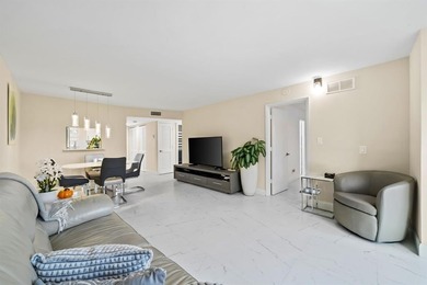 Easy to show!!! Beautiful, fully remodeled, featuring 2 spacious on Sunrise Lakes Phase III in Florida - for sale on GolfHomes.com, golf home, golf lot