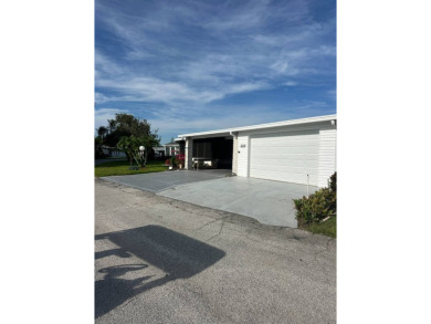 Welcome to Your Spacious Corner Lot Retreat with Bonus Room & on Schalamar Creek Golf and Country Club in Florida - for sale on GolfHomes.com, golf home, golf lot