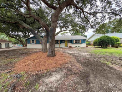 Newly updated Golf Course Home with pool and lanai For Sale! on The Golf Club of the Wharf in Alabama - for sale on GolfHomes.com, golf home, golf lot