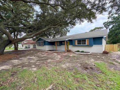 Newly updated Golf Course Home with pool and lanai For Sale! on The Golf Club of the Wharf in Alabama - for sale on GolfHomes.com, golf home, golf lot