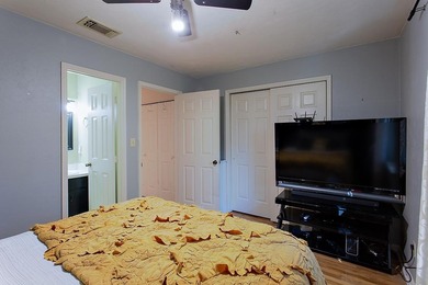 This charming 2 Bedroom, 2.5 Bath Townhouse in a Prime Location on Hilaman Park Golf Course in Florida - for sale on GolfHomes.com, golf home, golf lot