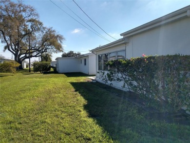 Under contract-accepting backup offers. FRESHLY PAINTED 2/11/25! on Mainlands Golf Club in Florida - for sale on GolfHomes.com, golf home, golf lot